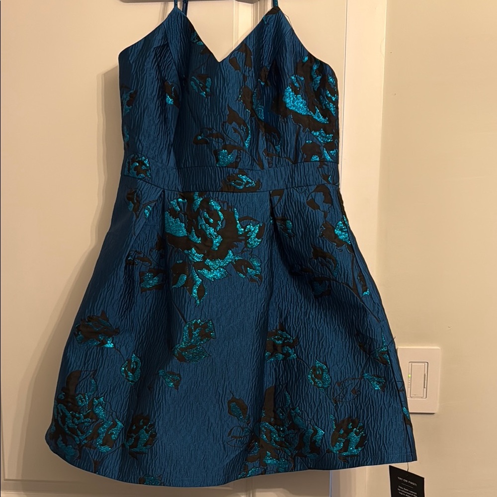 Elegant Blue Floral jacquard woman’s  Dress